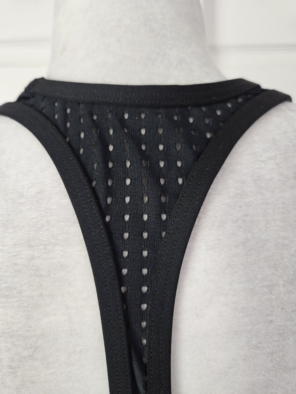 Nike NWT Swim Tankini Top - Picture 4 of 8